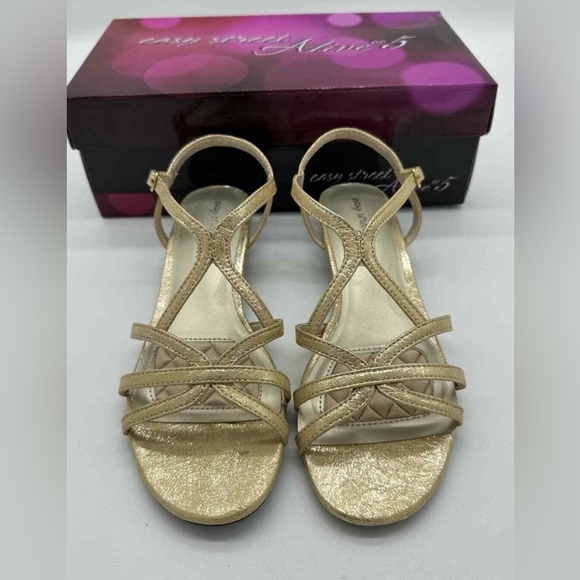 Easy Street Alive 5 Royalty Wedge Sandals 7.5M - Picture 3 of 9